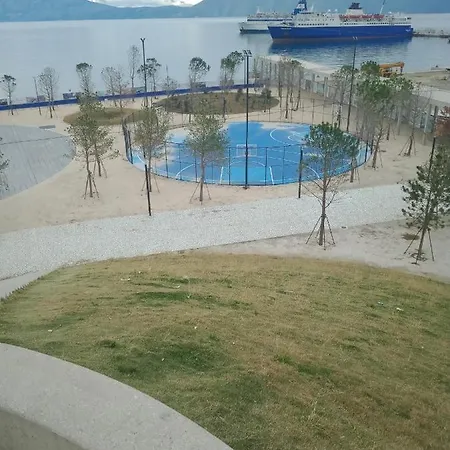 Lungomare 1 *