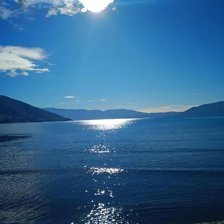 Lungomare 1 *