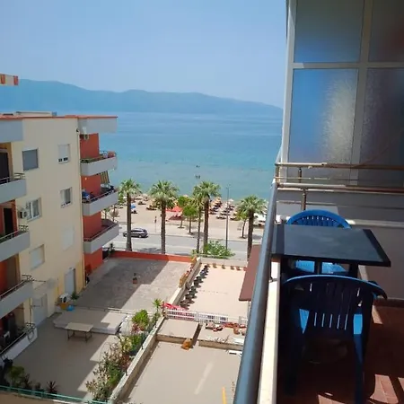 Lungomare 1 Apartment